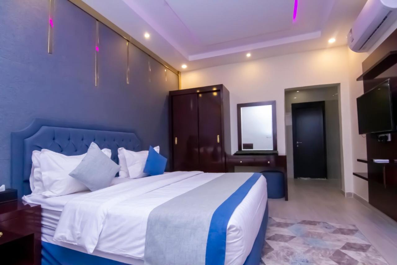 ال متعب سويتس الفلاح 1 Aparthotel