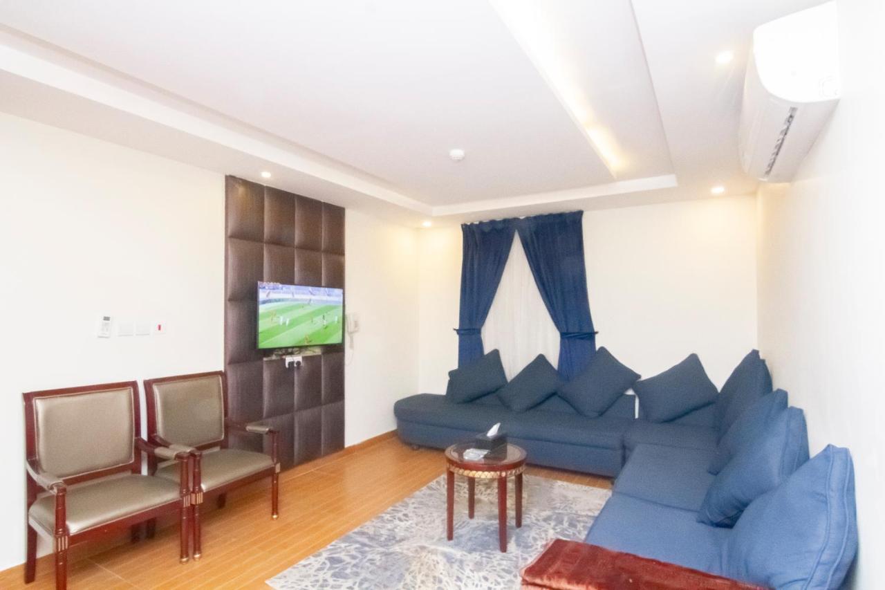 ال متعب سويتس الفلاح 1 Aparthotel