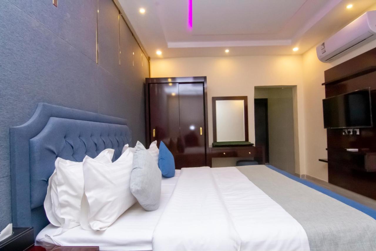 ال متعب سويتس الفلاح 1 Aparthotel 4*