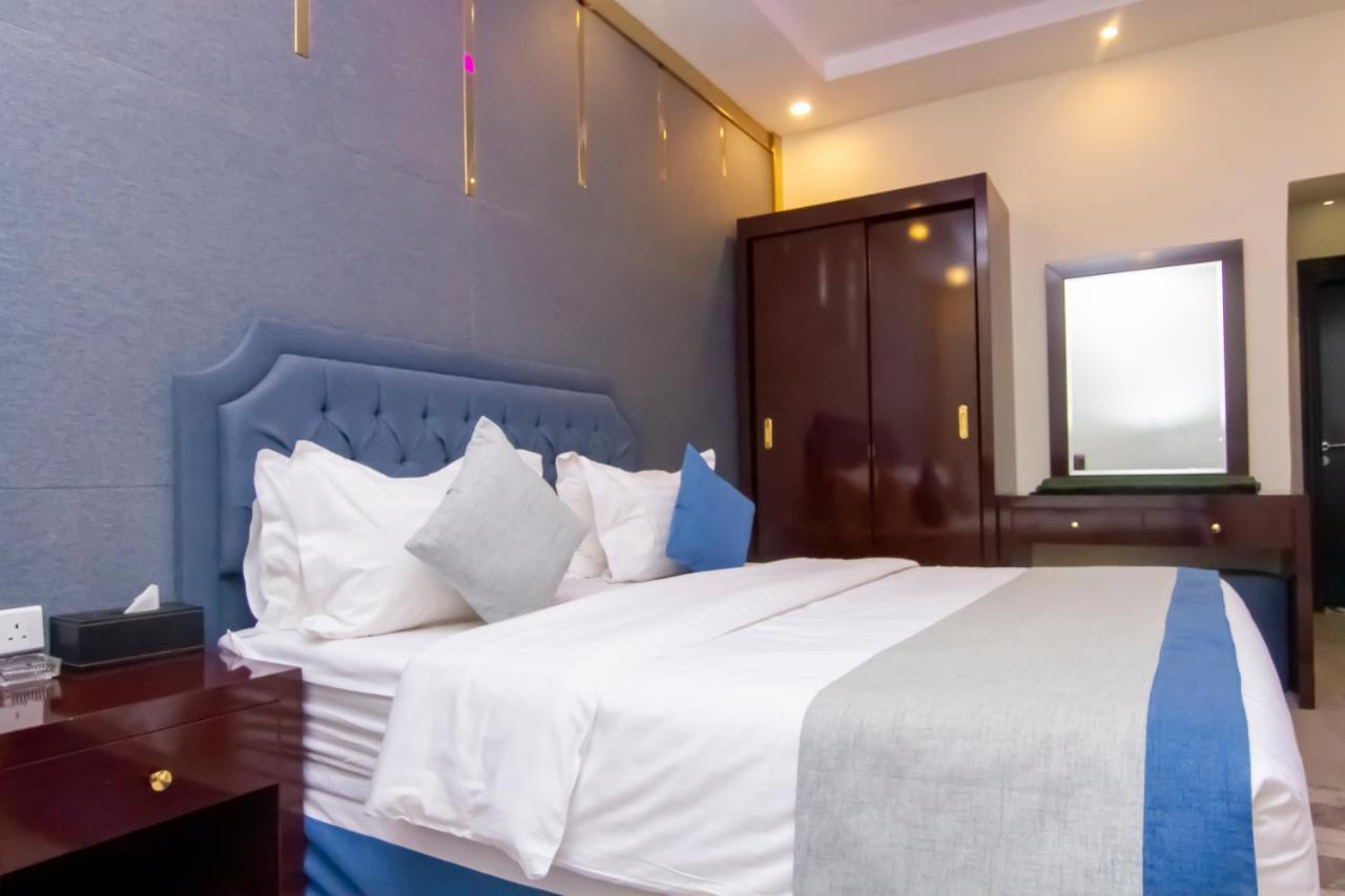 ال متعب سويتس الفلاح 1 4* Riyadh